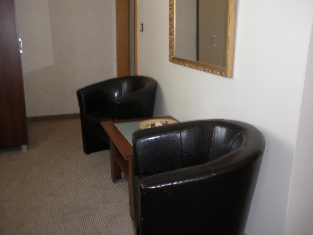 Hotel Rokoko Košice Exteriör bild
