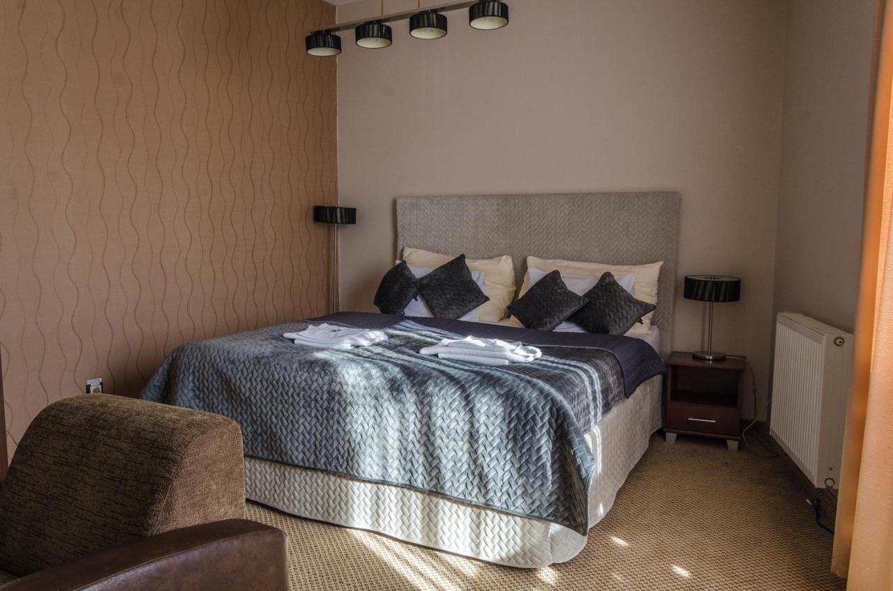 Hotel Rokoko Košice Exteriör bild